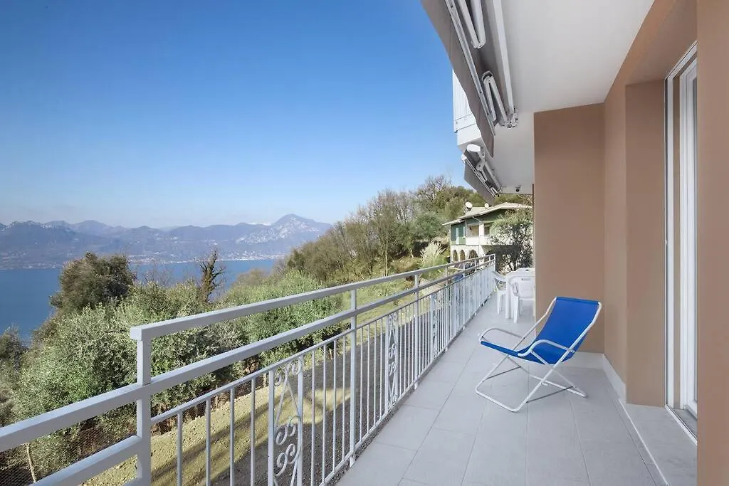 Villa Malu - Apt Amalia - Piscina E Vista Lago Torri Del Benaco Italy