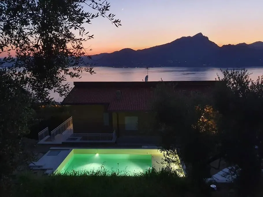 Villa Malu - Apt Amalia - Piscina E Vista Lago Torri Del Benaco Apartment